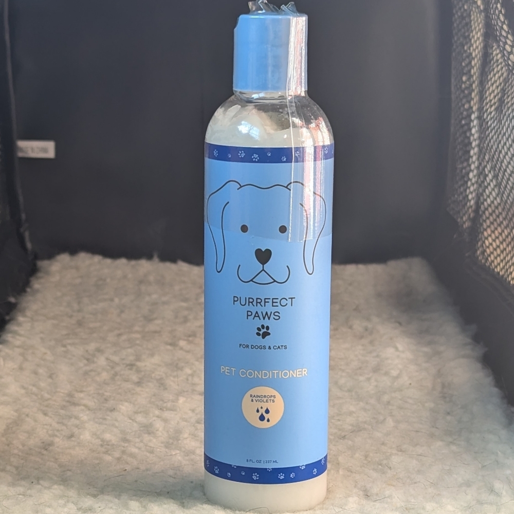 NWT Purrfect Paws Pet Conditioner 8 fl oz